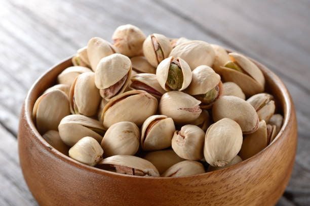 قیمت خرید پسته احمد اکبری عمده به صرفه و ارزان